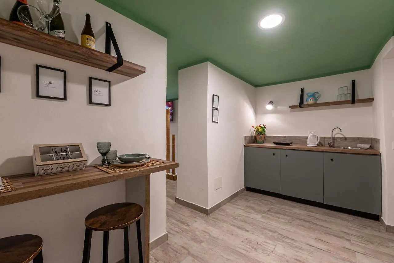 Apartment Holiday Home Garibaldiom Palermo Centro Storico!